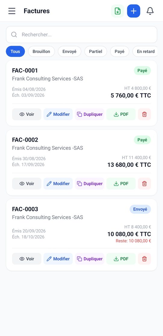 Liste des factures avec leur statut, leur échéance et leur montant TTC.